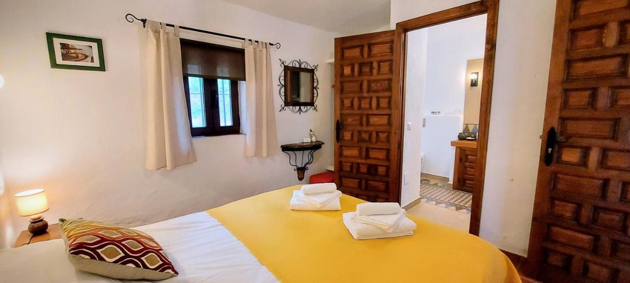 Finca La Meica Bed&Breakfast Casabermeja Bagian luar foto