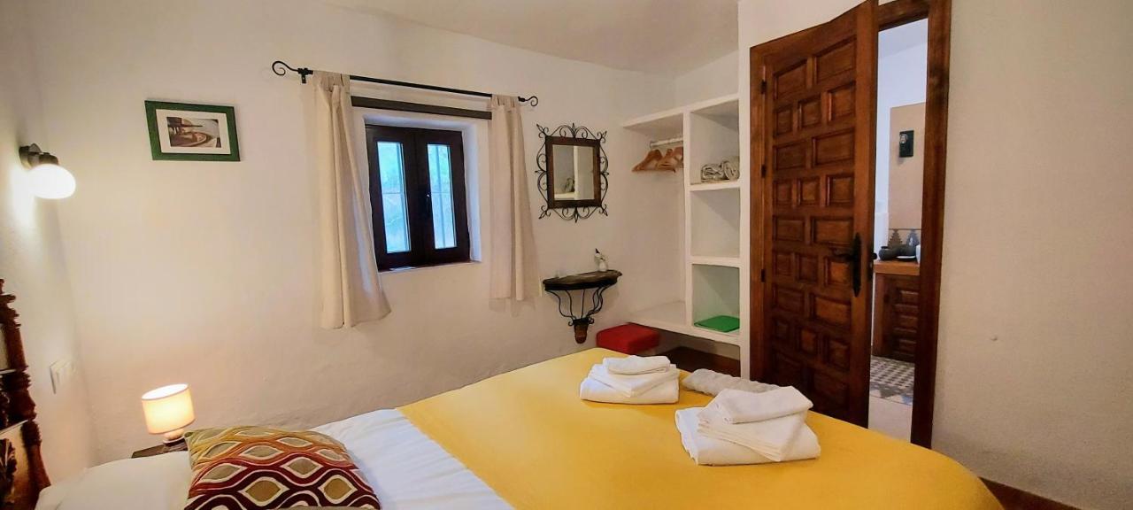 Finca La Meica Bed&Breakfast Casabermeja Bagian luar foto